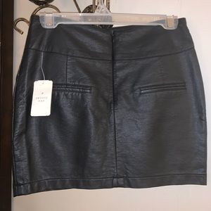 Forever 21 Skirts - Mini skirt Forever 21 Skirts - Mini skirt